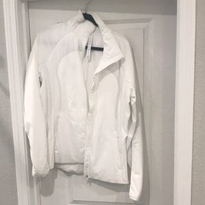 WHITE LULU LEMON JACKET SIZE 12